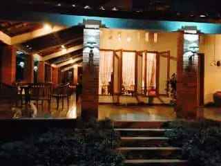 dijual rumah grafika raya banyumanik