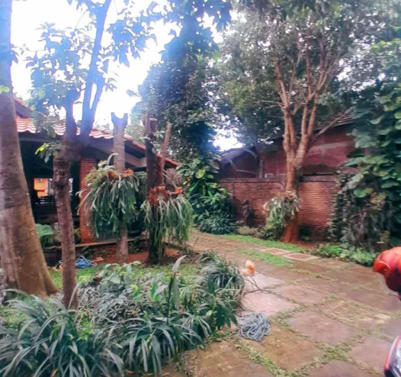 dijual rumah grafika raya banyumanik