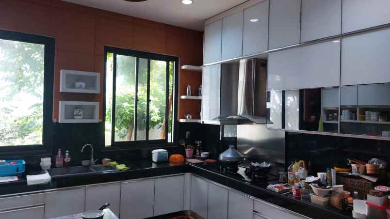 dijual rumah harapan indah cluster asia