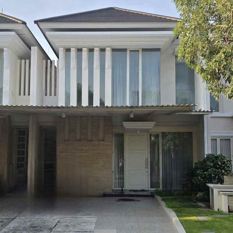 dijual rumah imperial beach