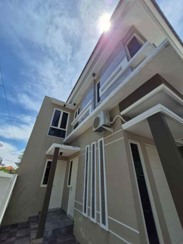 dijual rumah jalan bhaskara selatan