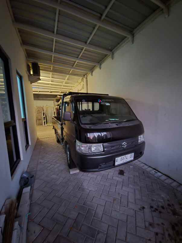 dijual rumah jalan bukit palma classica