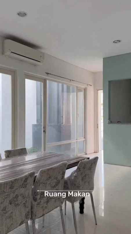 dijual rumah jalan forest mansion