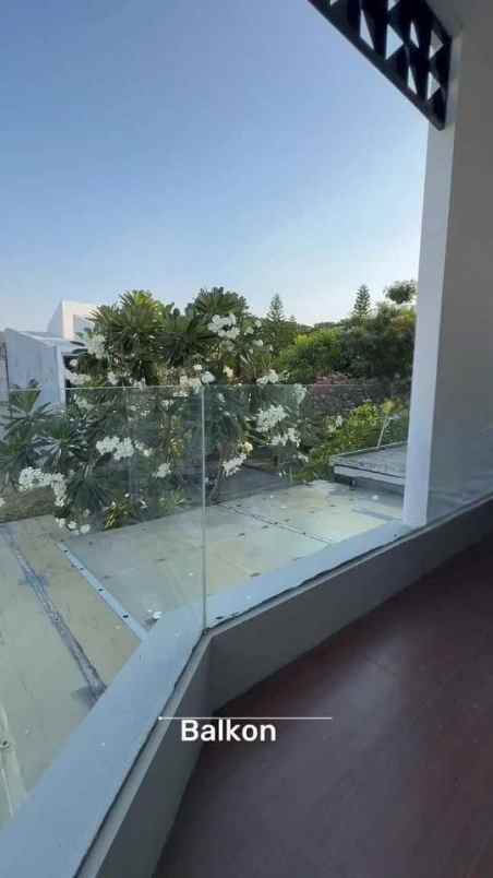 dijual rumah jalan forest mansion