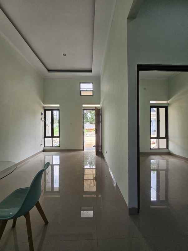 dijual rumah jalan pabuaran citayem