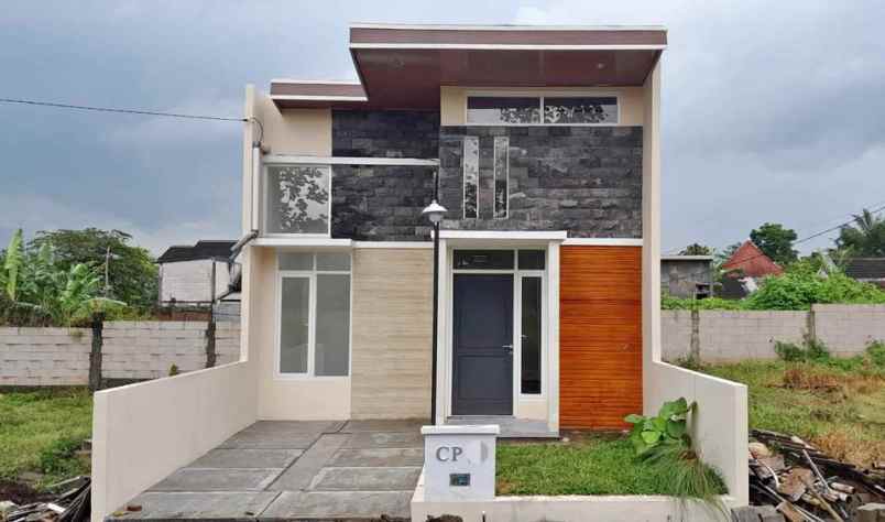 dijual rumah jalan palmerah vii