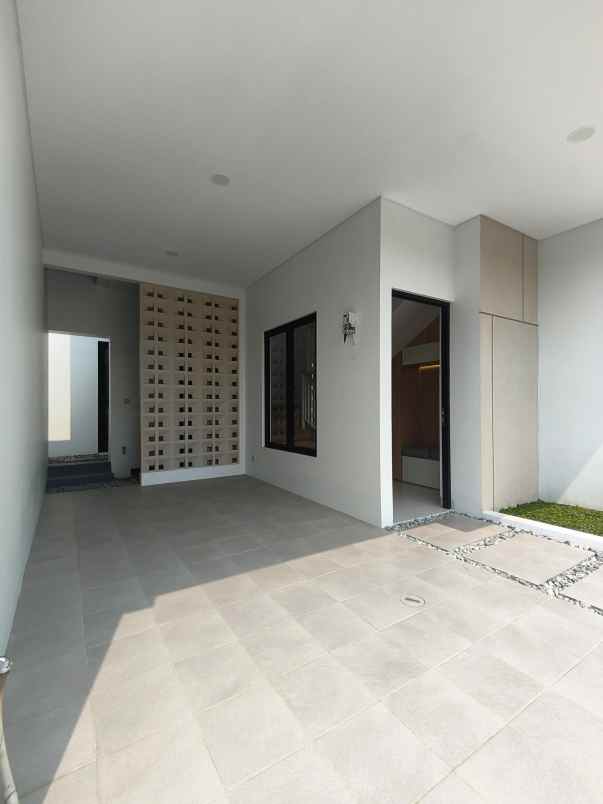 dijual rumah jalan penganten ali