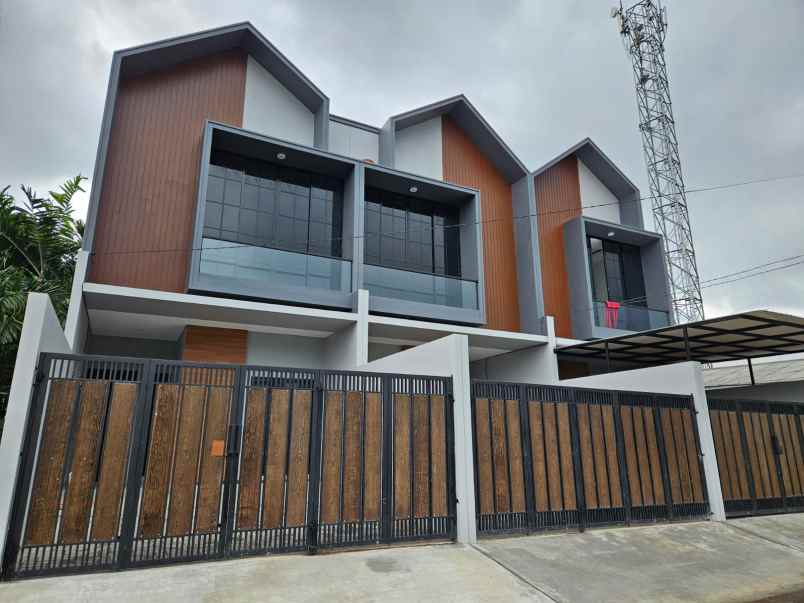 dijual rumah jalan raya kembangan