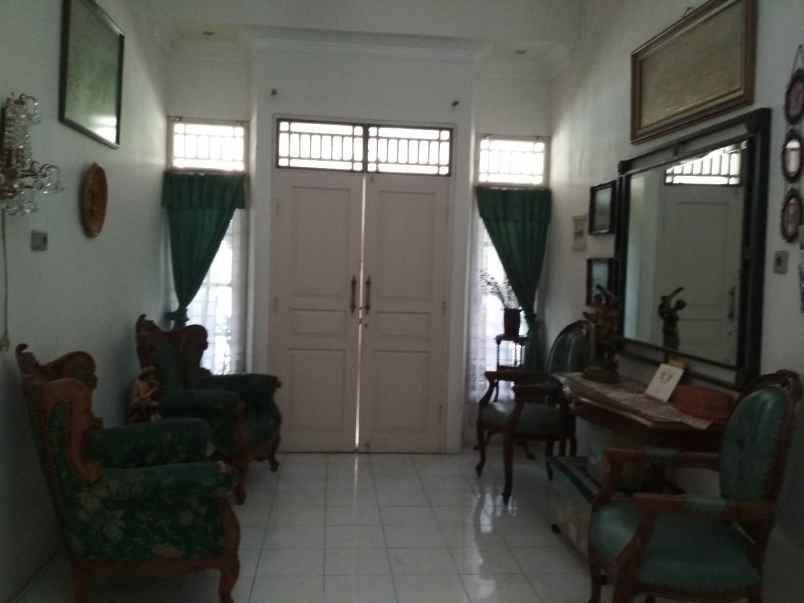dijual rumah jatiwaringin
