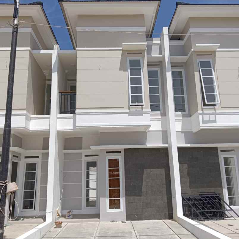 dijual rumah jl benda barat raya