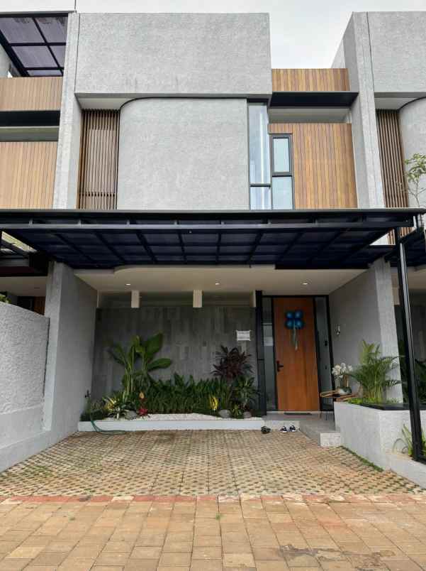 dijual rumah jl ceger raya jurang mangu
