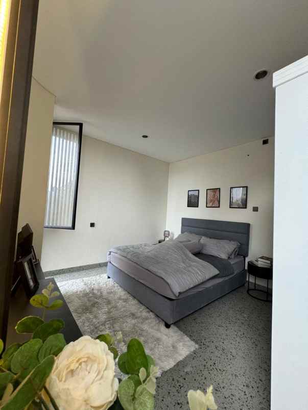 dijual rumah jl ceger raya jurang mangu