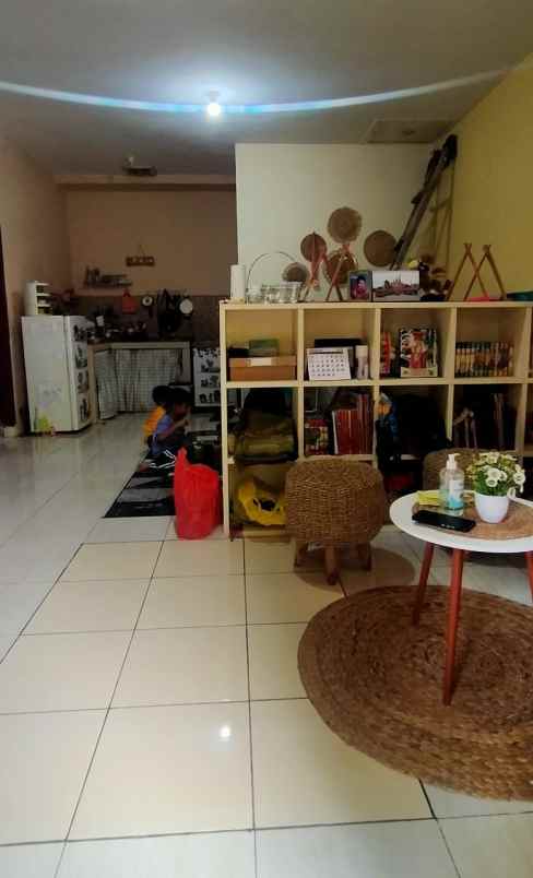 dijual rumah jl cipageran cimahi