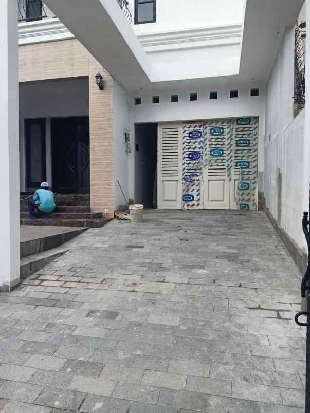 dijual rumah jl duren sawit raya duren