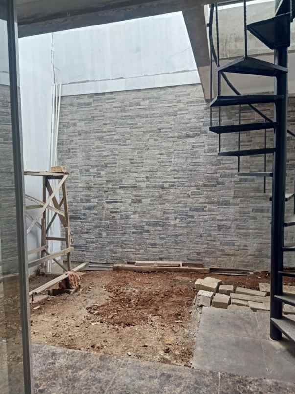 dijual rumah jl duren sawit raya duren