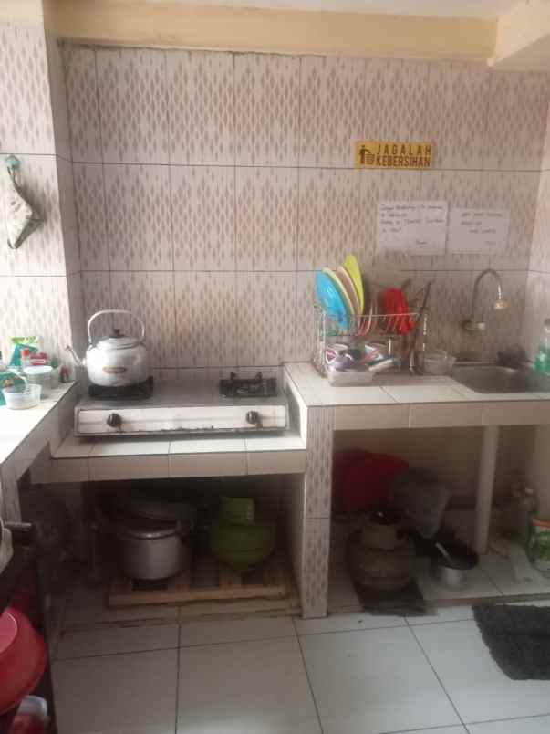 dijual rumah jl gn muria