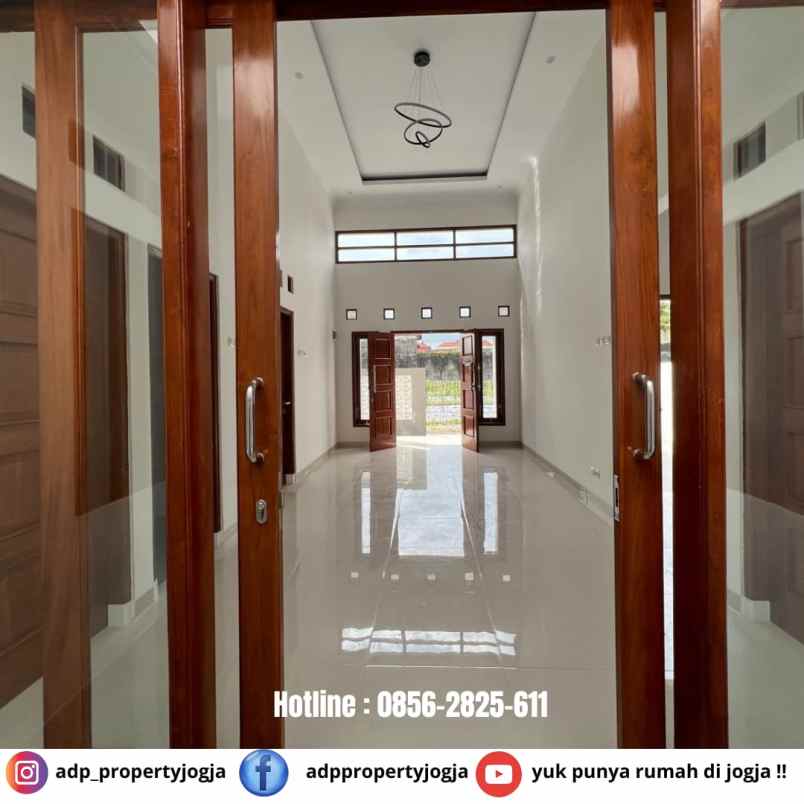 dijual rumah jl godean km 7 sidoarum