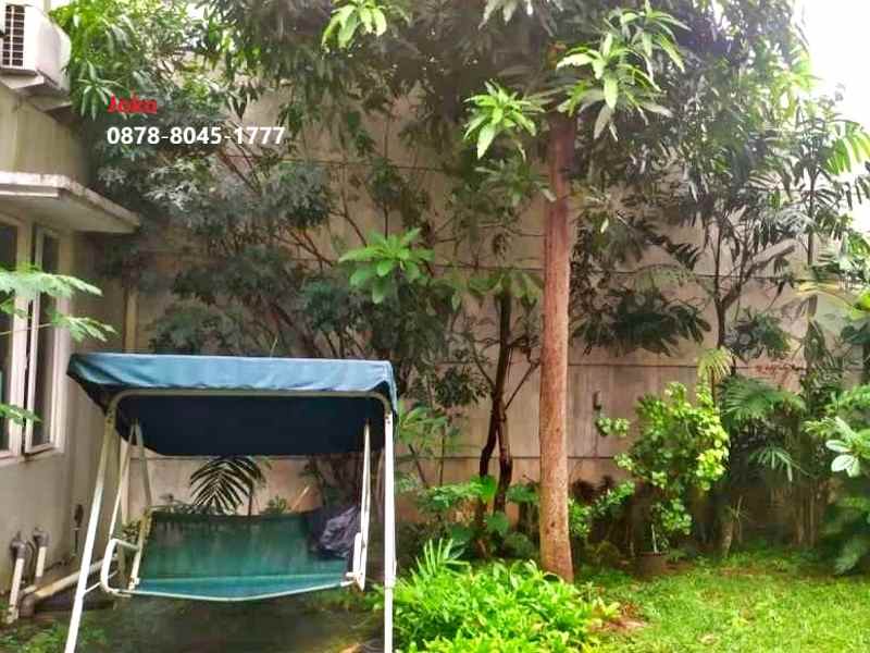 dijual rumah jl hang jebat