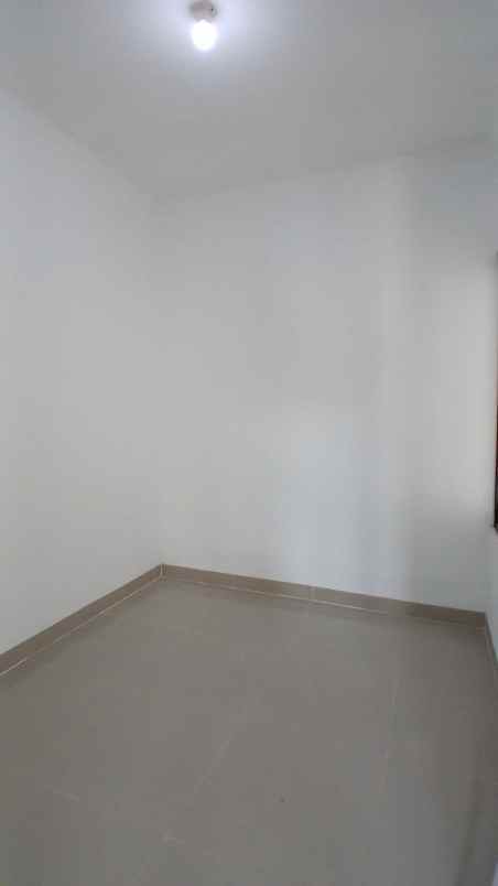 dijual rumah jl kepuh padalarang bandung