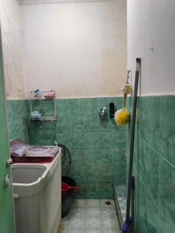 dijual rumah jl kurnia limbungan rumbai