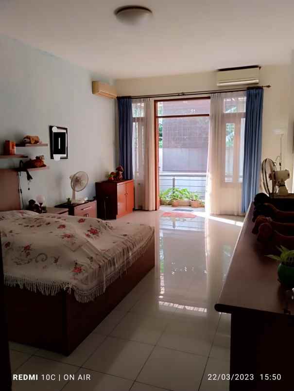 dijual rumah jl mampang prapatan