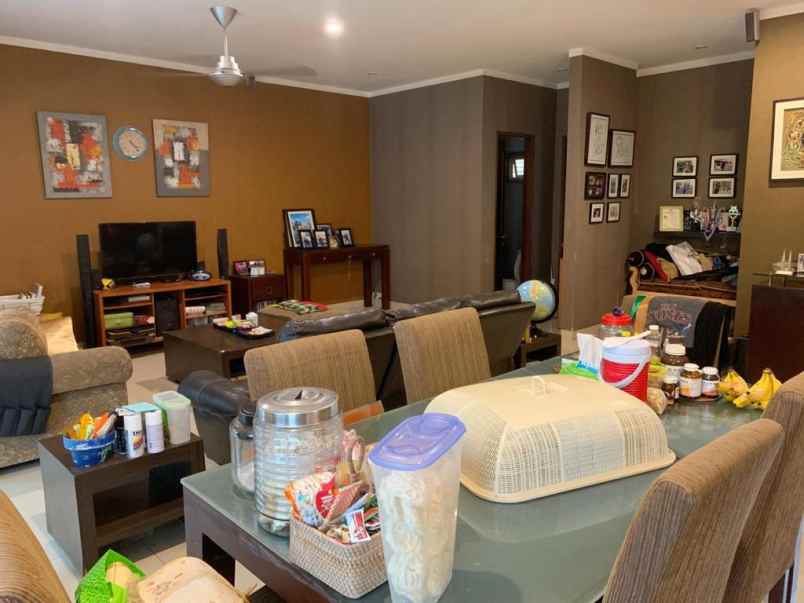 dijual rumah jl megapolitan cinere depok