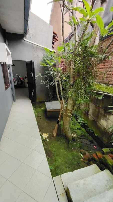 dijual rumah jl nusantara cimahi