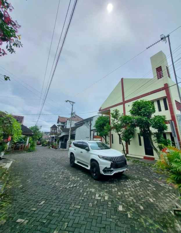dijual rumah jl palagan