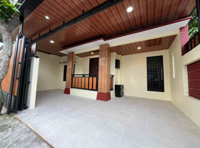 dijual rumah jl palagan