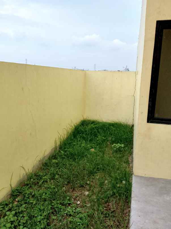 dijual rumah jl pilar sukatani no 2