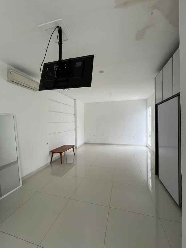 dijual rumah jl ranco tanjung barat