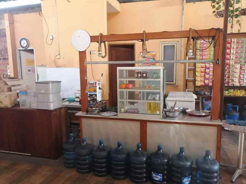 dijual rumah jl raya banyu urip kec