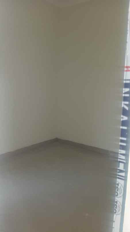 dijual rumah jl raya letjen suprapto