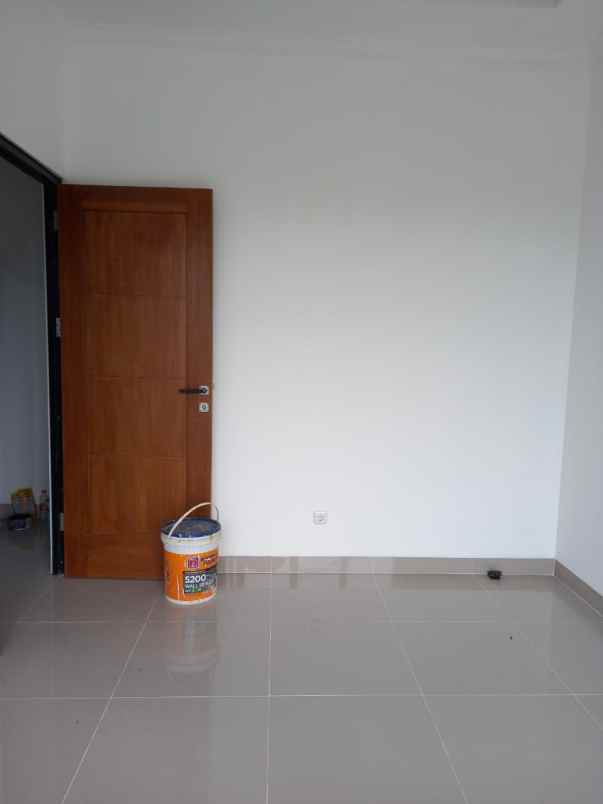 dijual rumah kalimulya cilodong depok