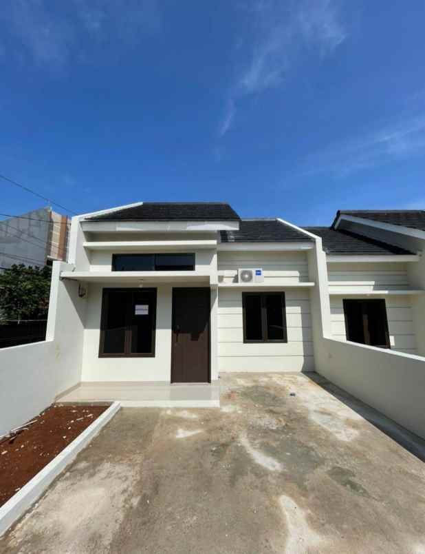 dijual rumah kalimulya gdc area