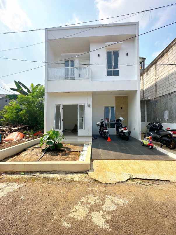 dijual rumah kalisari
