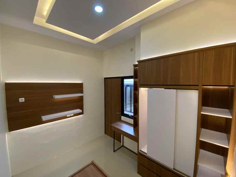 dijual rumah kalitirto kec berbah