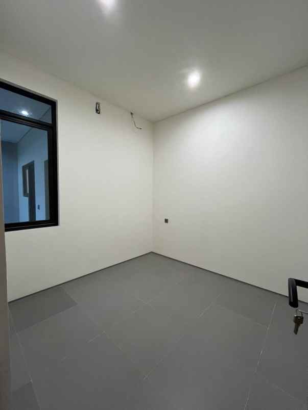 dijual rumah kanso house klampis semolo surabaya timur