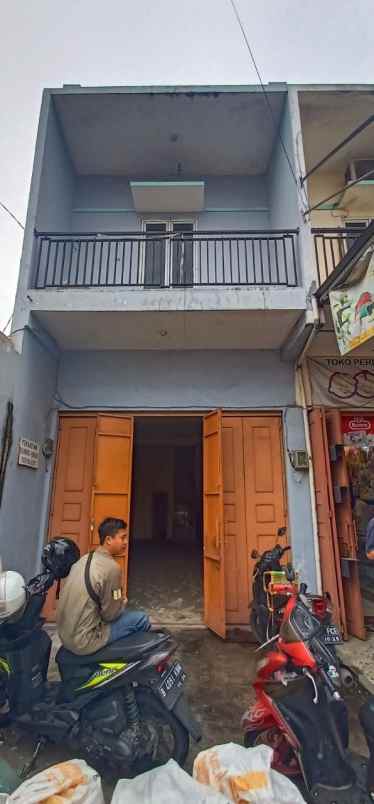 dijual rumah karang satria