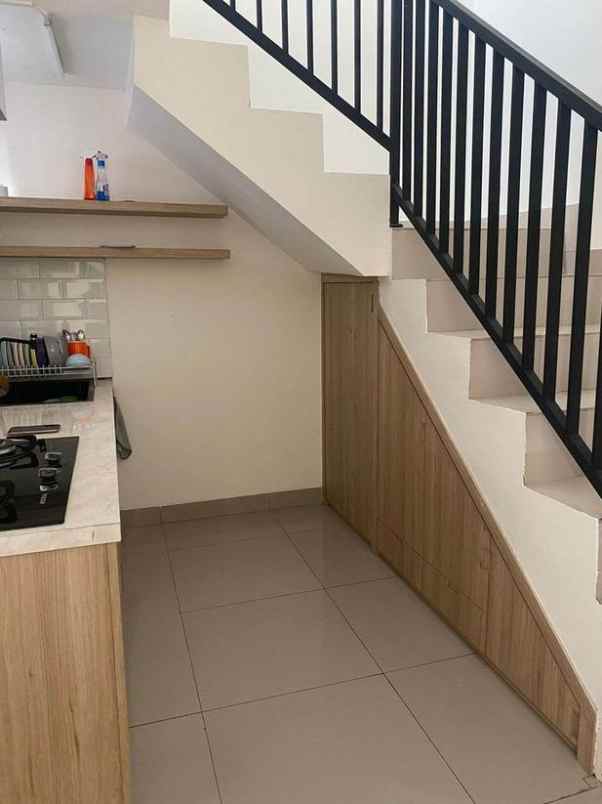 dijual rumah karyawangi sariwangi