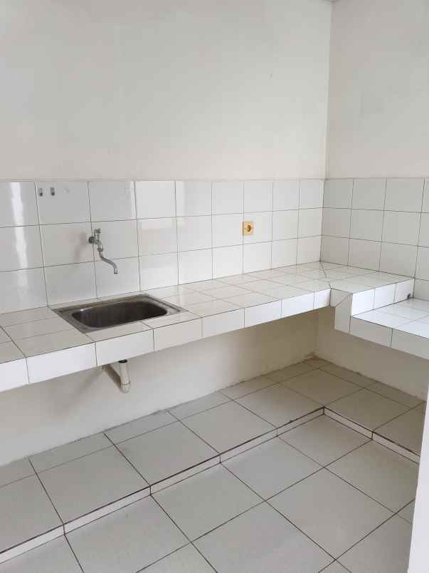 dijual rumah kel wanakerta wana kerta