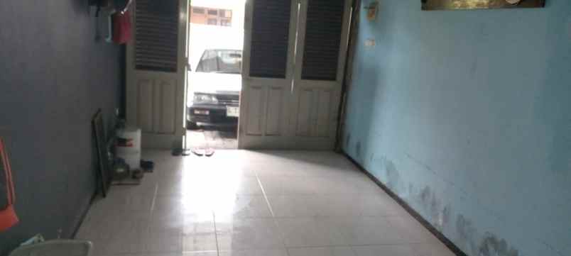 dijual rumah ketintang permai