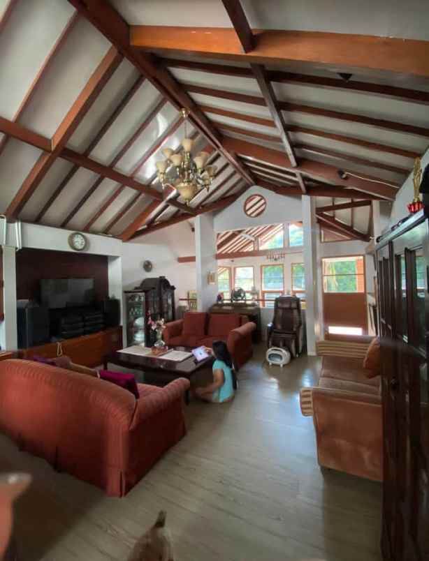 dijual rumah komplek dalem wangi dago