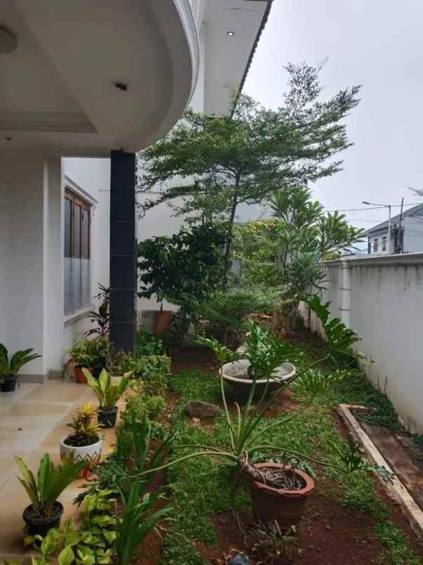 dijual rumah komplek perumahan billymon