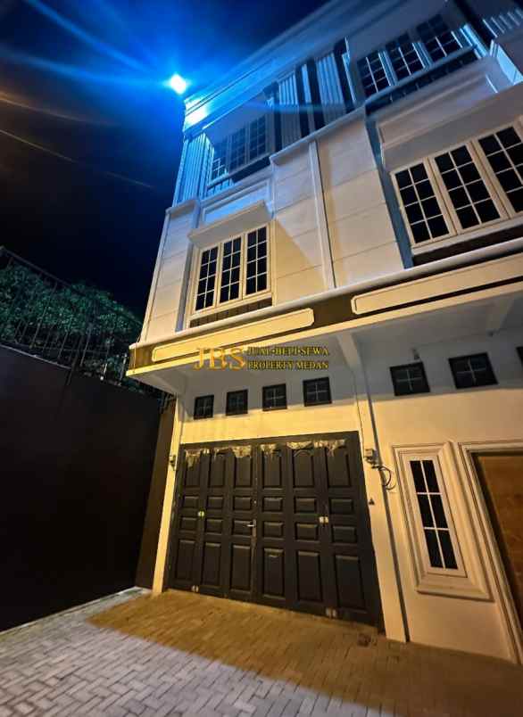 dijual rumah komplek tuasan oakwood