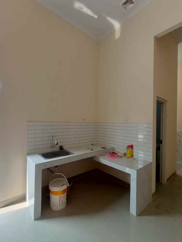 dijual rumah kompleks sbs harapan jaya