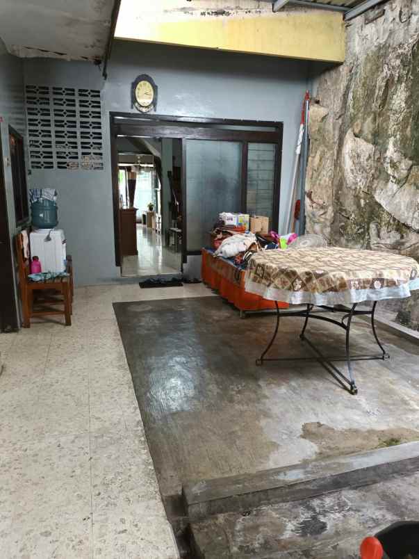 dijual rumah lokasi jl ikan ikan kota malang