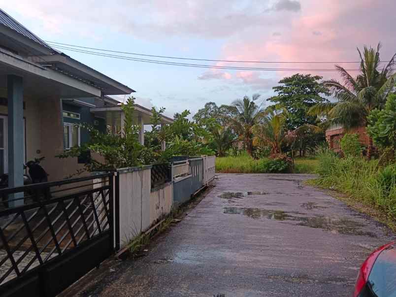 dijual rumah lokasi jl teratai arengka pekanbaru