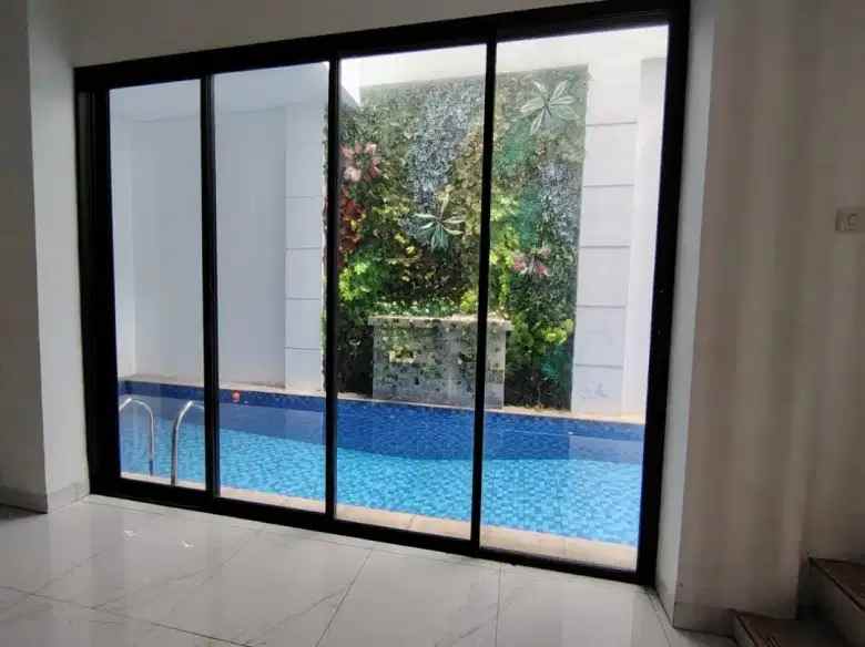dijual rumah mahagoni bintaro