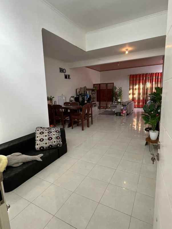 dijual rumah mangunharjo